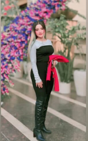 Harshita photo 3