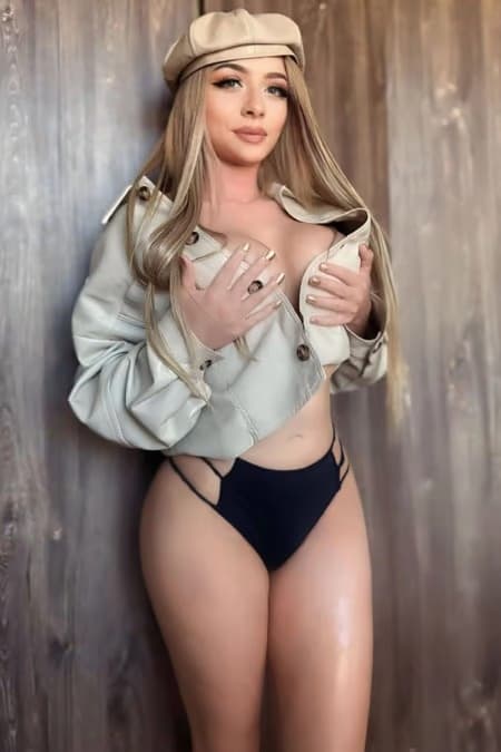 Christina photo 1