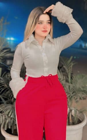 Harshita, 22