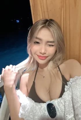 Maya, 23